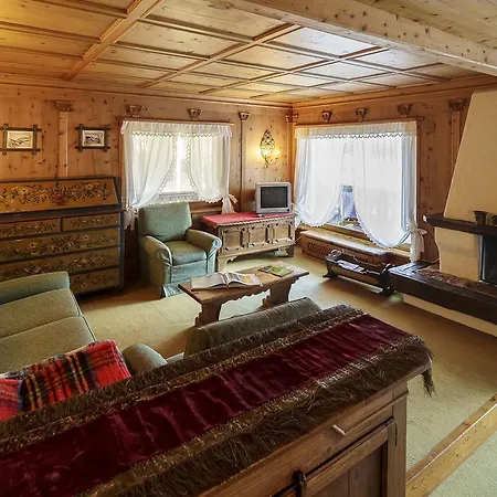 Pocol - Stayincortina Apartment