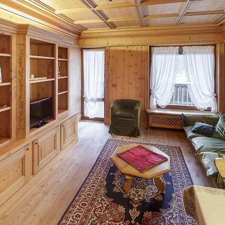 Apartment Pocol - Stayincortina